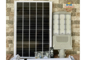 Đèn Năng Lượng Mặt Trời 600W, 3 Mặt Led, IP68, Kèm Remote